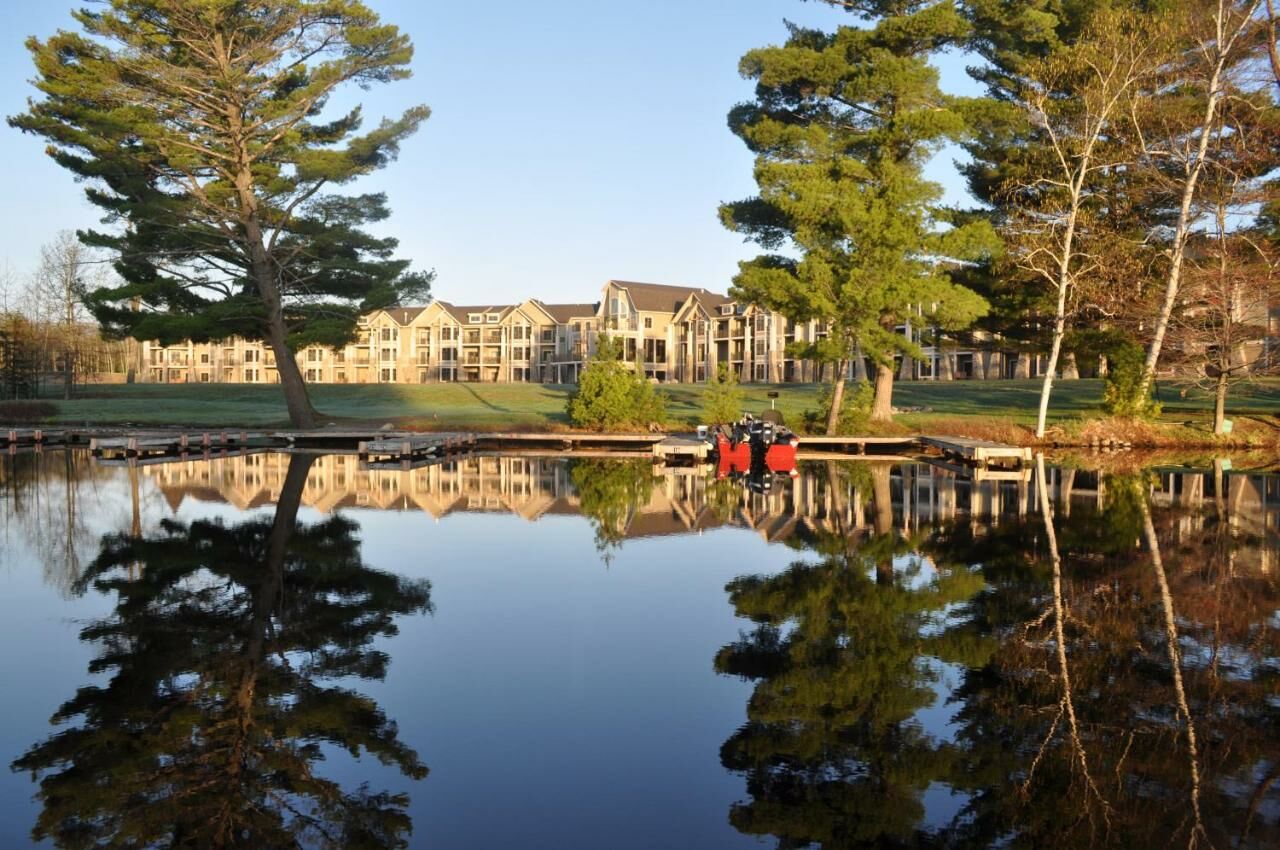 6990 Bengs Road, Three Lakes, WI 54562, United States of America. hotel inThree Lakes
